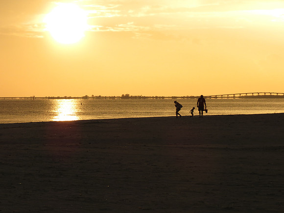 Florida Ocian sunset kids